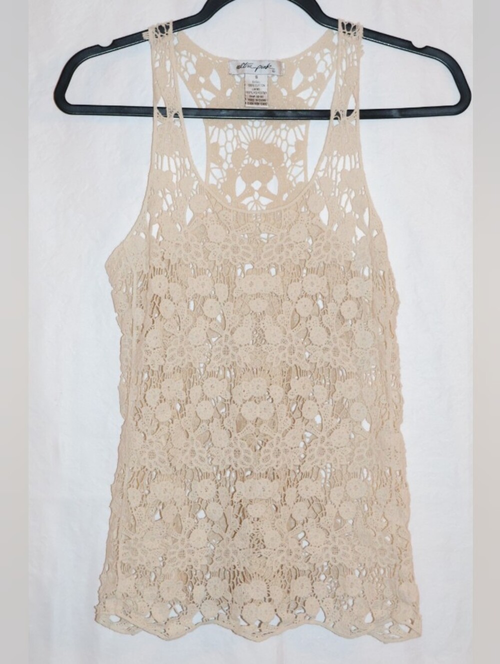 Ultra Pink 2-Tone Cream Crochet Floral Lace Racerback Tank Top.